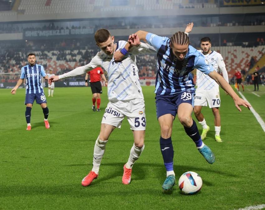Fenerbahçe ilk yarıda yoktu deyip Fred, Szymanski'yi yerden yere vurdu
