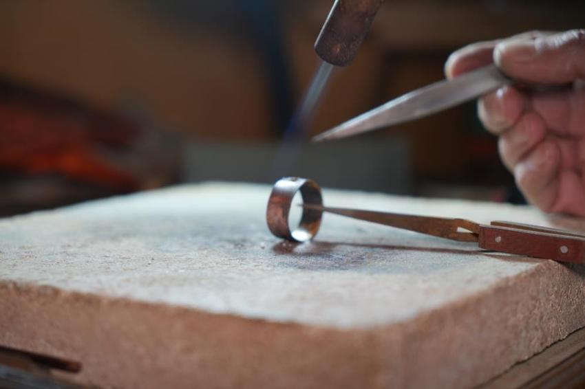 Kadim mirası gençlere aktarıyor! Kırıkkaleli neyzen hem üretiyor hem satıyor