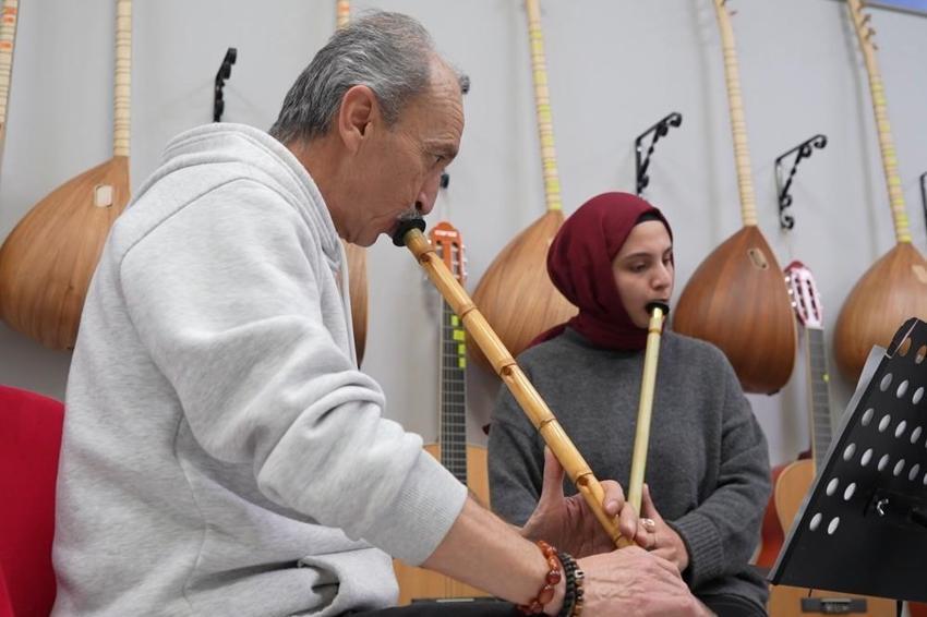 Kadim mirası gençlere aktarıyor! Kırıkkaleli neyzen hem üretiyor hem satıyor