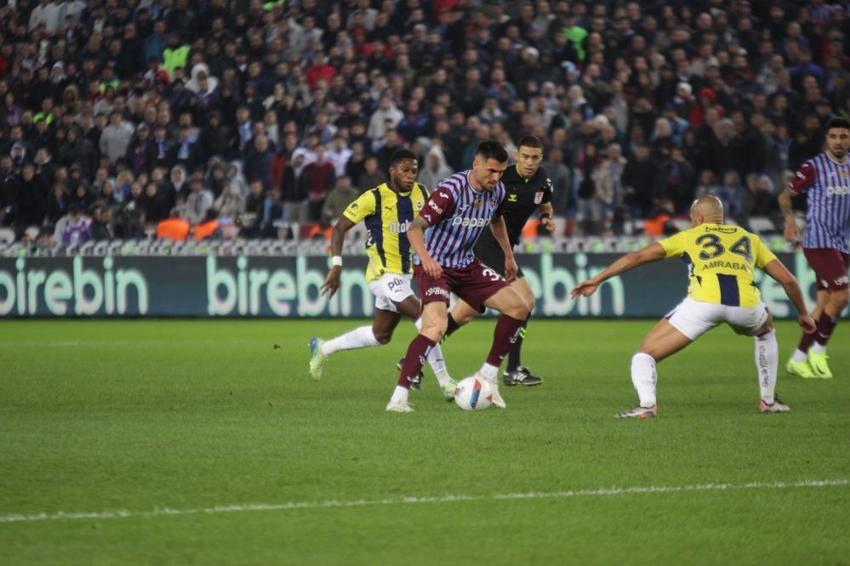Fenerbahçe'den ters köşe transfer! Trabzonsporlu yıldız için Ali Koç harekete geçti! 