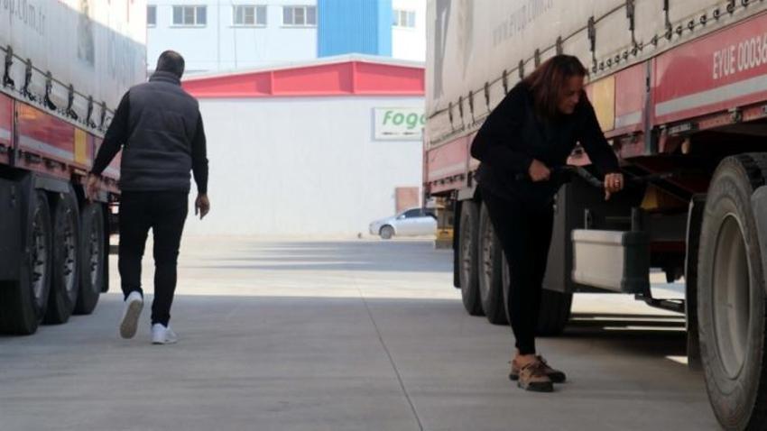 Tır şoförü çiftin ömrü yollarda geçiyor! Evde değil, gümrük kapılarında buluşuyorlar