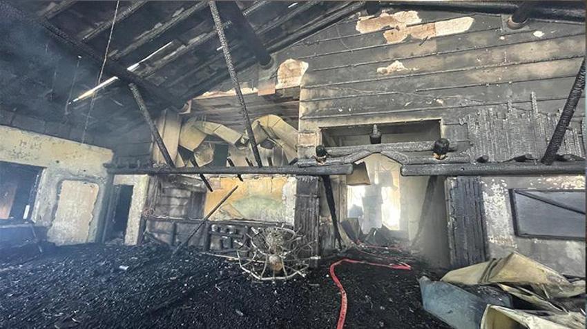 Kartalkaya'da yanan otelin kayak eğitmeni o anları anlattı! 'İçeride eğitim verdiğim öğrencilerim vardı'