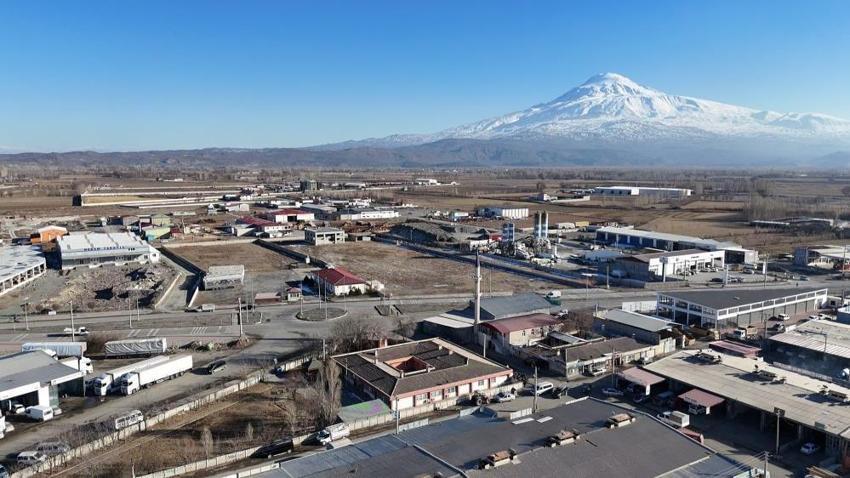 Satılık cami! Iğdır'da sanayi sitesindeki kooperatif borcunu ödeyemeyince camiyi satışa çıkardılar