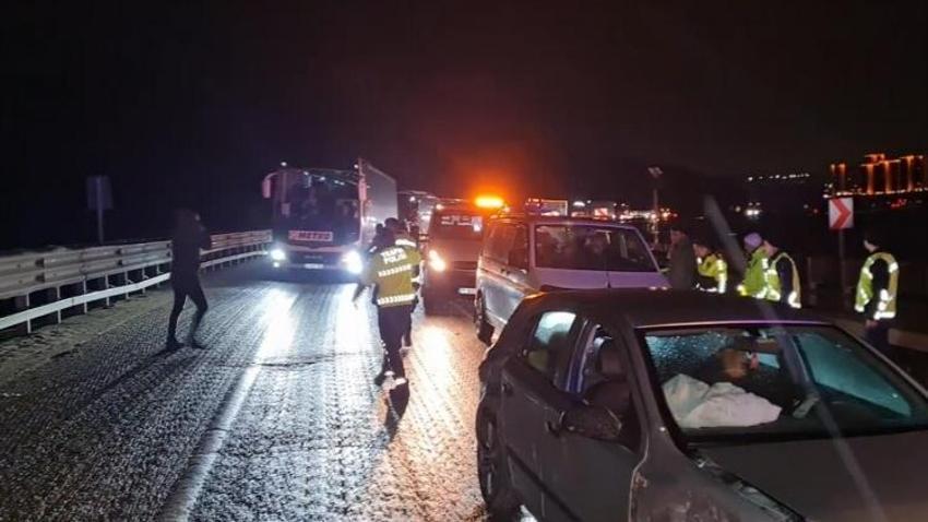 Kaza yerine giden sağlıkçılar araba çarptı! 2’si sağlıkçı 10 yaralı