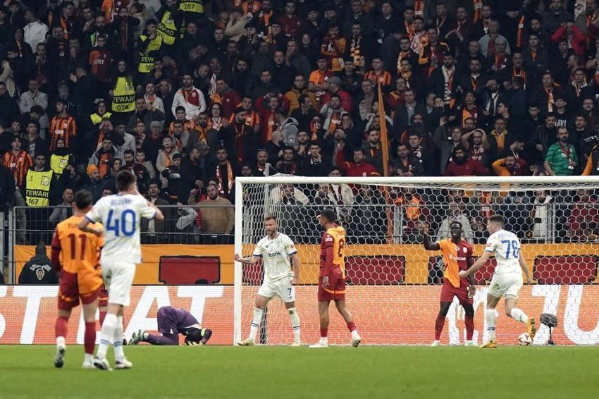 Kyle Walker, Emerson Royal derken Dursun Özbek Milan Skriniar'ın intikamını alıyor! 1.94'lük kule geliyor