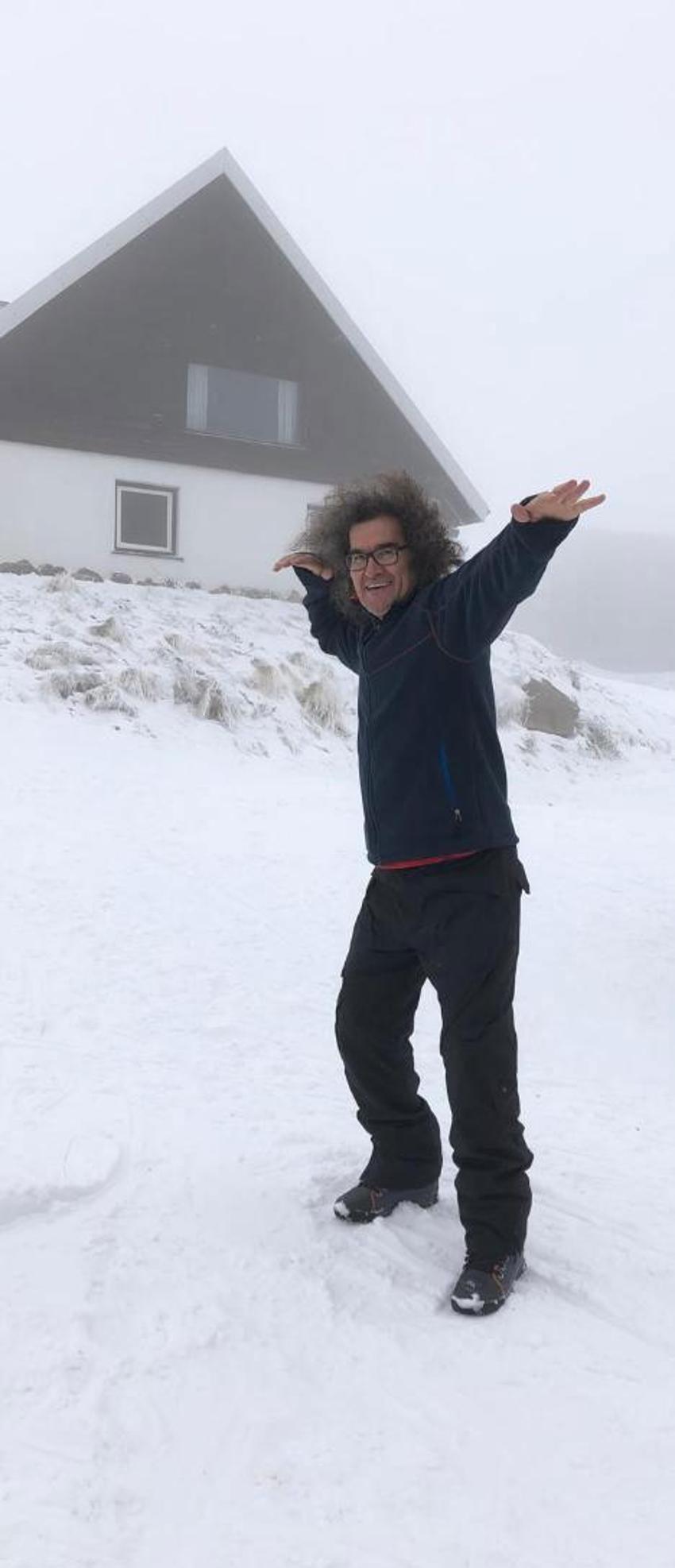Kartalkaya'daki yangın felaketinde kahramanlık örneği: Çarşafları birbirine bağlayarak 11 kişiyi kurtardı