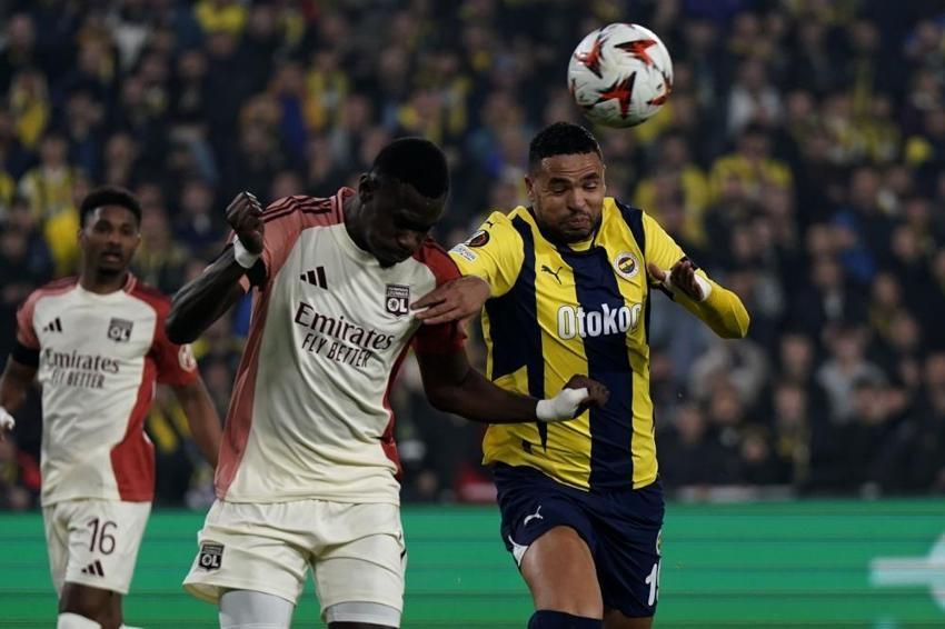 Fenerbahçe'de Talisca transferi tamam! Hocası kadro dışı bıraktı, özel jetle İstanbul'a imzaya geliyor