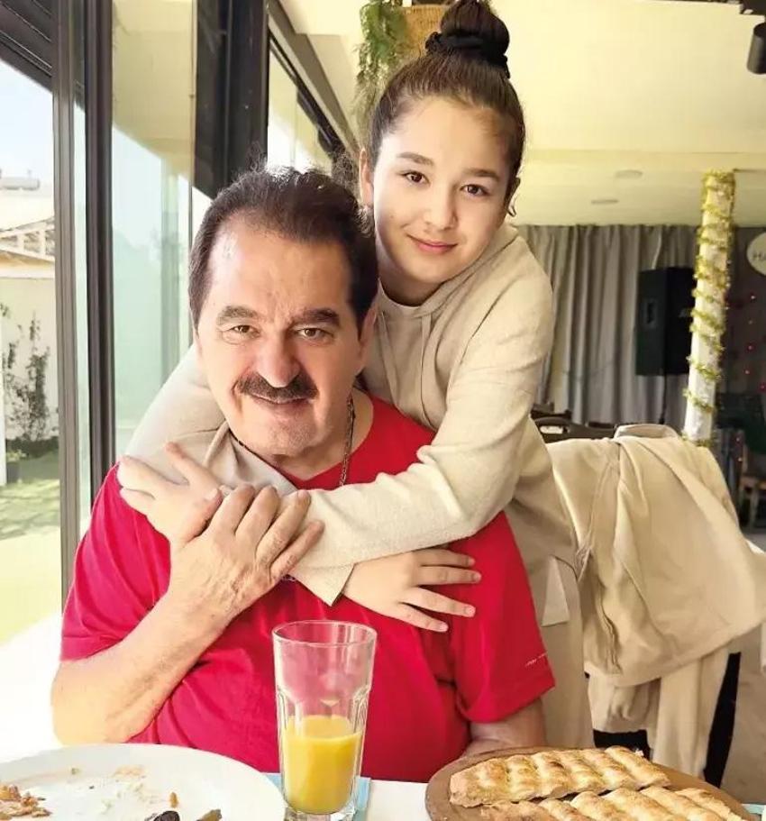İbrahim Tatlıses eski eşi ile yemekte buluştu! Elif Ada babasının kopyası