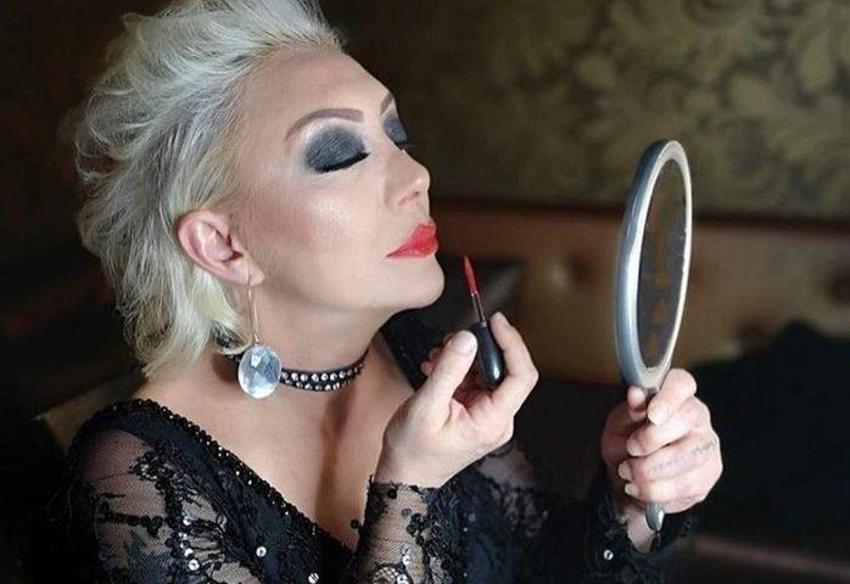 Şarkıcı Güllü eridi! 9 ayda 70 kilo verdi