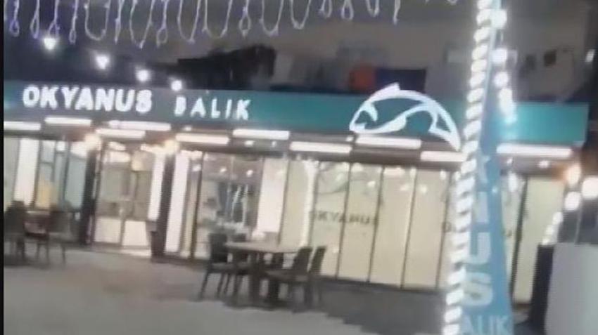 Konya'da 4 katlı bina çökmeden önce alt kattaki restoranın fayansları düşmeye başlamış