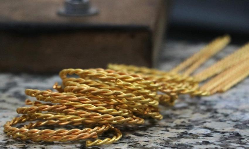 2 bin yıldır modası geçmedi! Sadece Adana'da üretiliyor: Adanalılar bilekte taşınan nakit para olarak görüyor