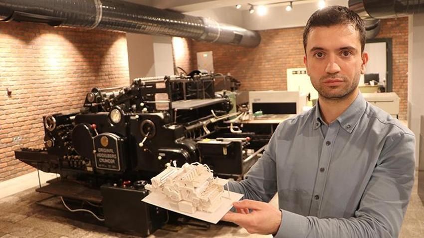 6 yaşında televizyondan izleyerek öğrendi, gördüğü her şeyin maketini yapabiliyor!
