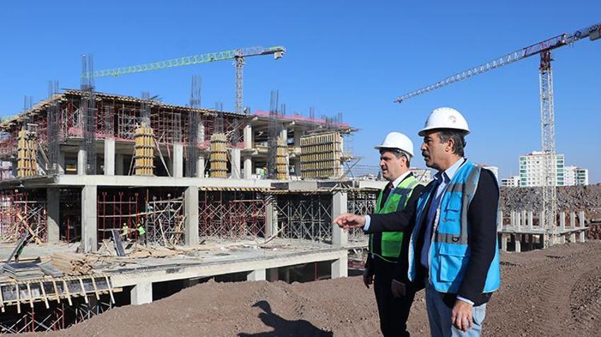 Diyarbakır Şehir Hastanesi'nde deprem sırasında bile ameliyat yapılacak! Depreme dayanıklı olarak inşa edilen hastanenin yüzde 80'i bitti