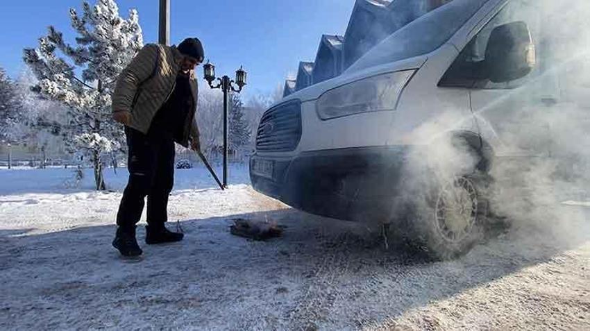 Doğu buz tuttu! Erzurum'da eksi 32 dereceyle kışla mücadele ediliyor