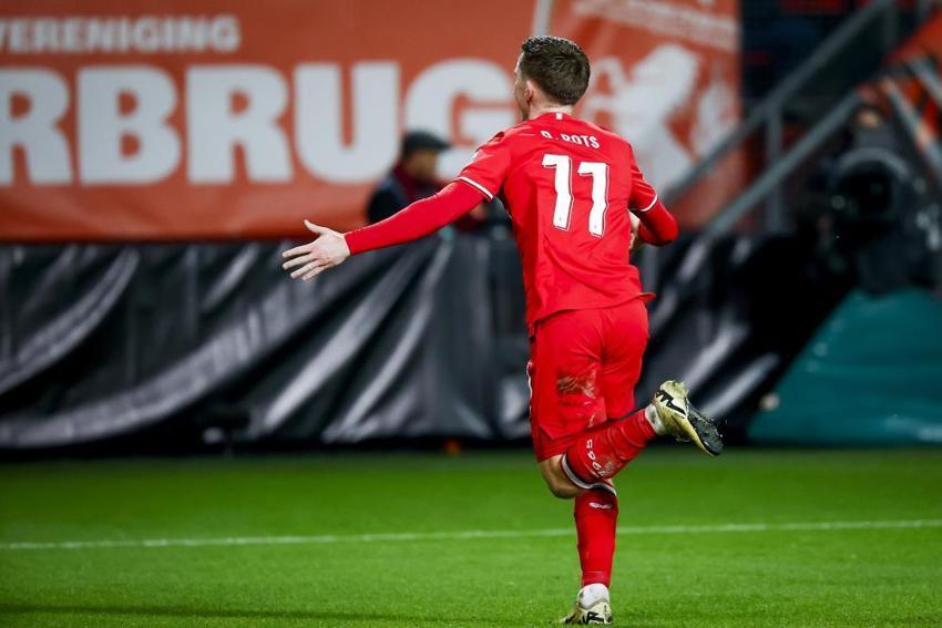 Beşiktaş 1-0 yenilince canlı yayında resmen çıldırdı: Allah kahretsin artık ya