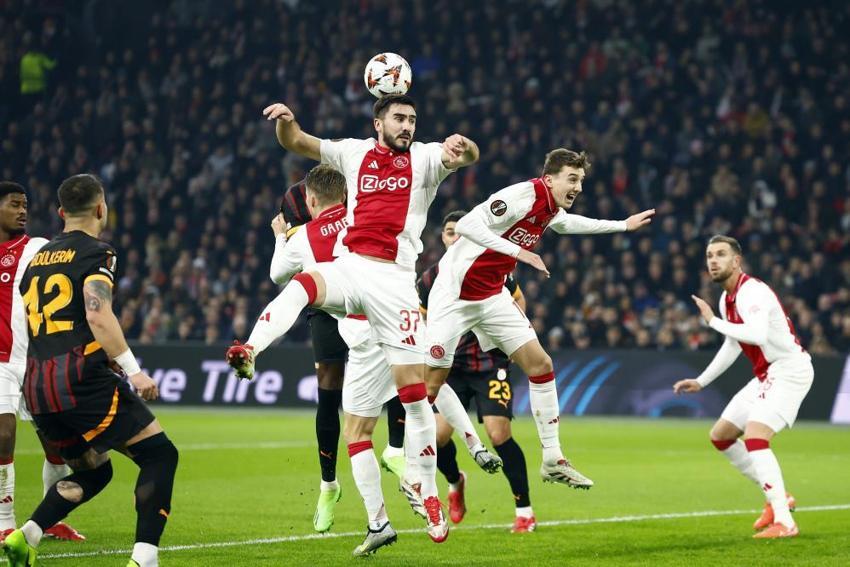 Torreira yetersiz, Yunus Akgün hep geriye gidiyor deyip Osimhen'e fena yüklendi: Icardi becerisi yok