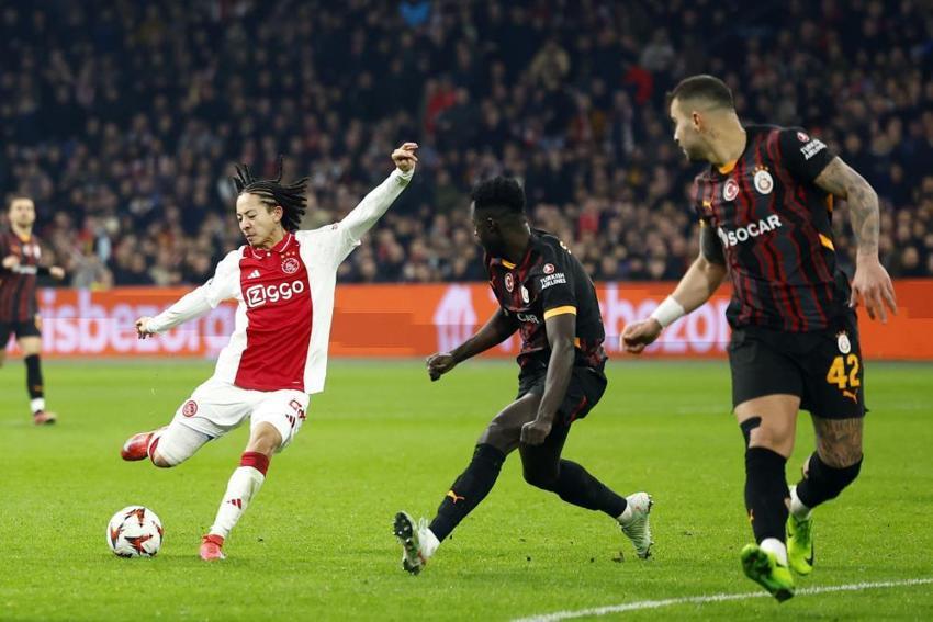 Ajax maçı sonrası Okan Buruk kapıyı gösterdi! Kerem Demirbay, Elias Jelert derken bomba ayrılık