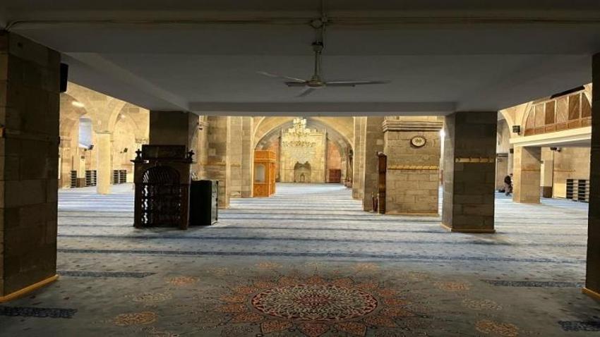 890 yıllık camide inanılmaz keşif! 7 tuğla diğerlerinden farklı: Hikayesi gözleri yaşartıyor