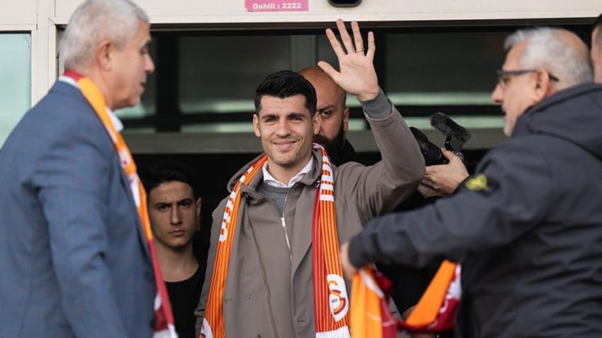 Alvaro Morata, İstanbul'a indi! Havalimanında taraftarı coşturdu