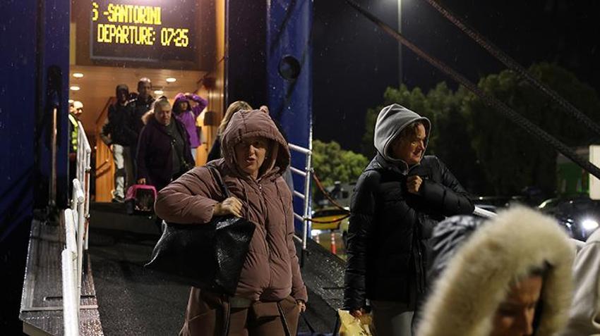 Ege Denizi'ndeki deprem sonrası Prof. Dr. Naci Görür'den korkutan açıklama: Tsunami olabilir, o illere dikkat