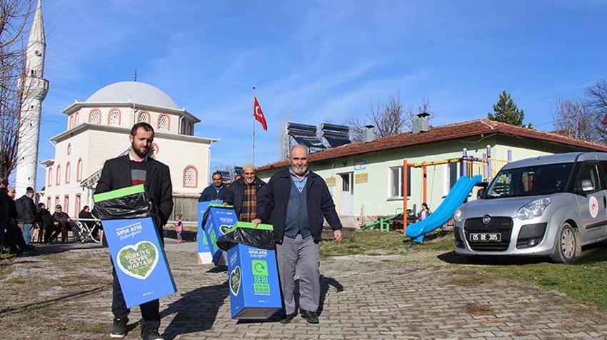 'Türkiye'nin en temiz köyü Tatlıpınar' Amasya'nın bu köyünde kimse yere çöp atmıyor, geri dönüşüm kutuları kullanılıyor