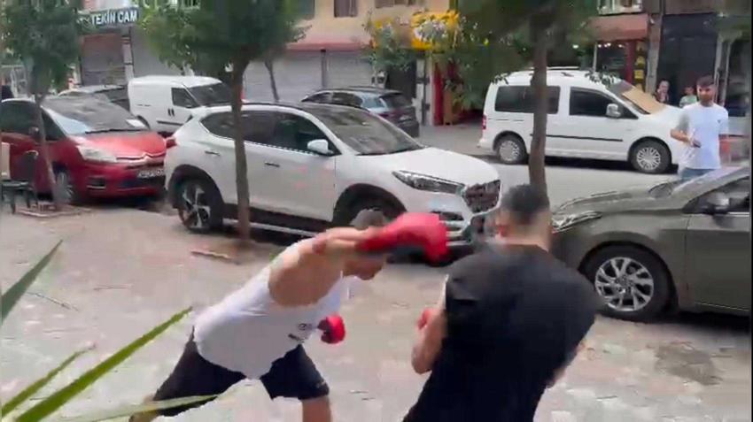 Camide dehşeti yaşattı! Dünya şampiyonu boksörden temizlik görevlisine yumruklu saldırı