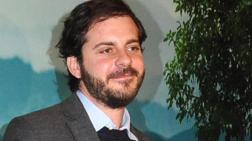 Ünlü yönetmen Ahmet Sesigürgil'in evlat acısı! Sosyal medya hesabından duyurdu