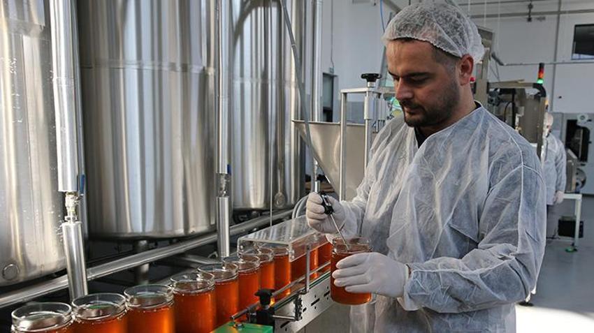 Bitlis'teki bu tesis sayesinde binlerce öğrenci burs imkanı kazanıyor