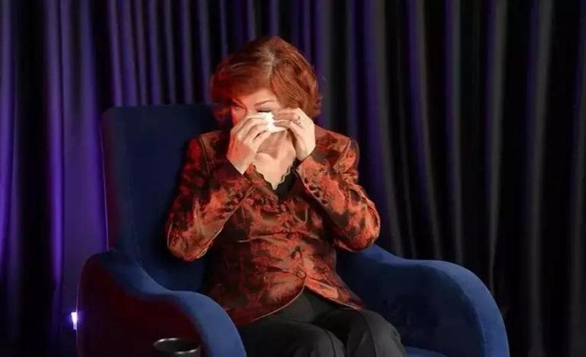 Ayşenur Yazıcı gözyaşlarıyla ilk kez anlattı! 'Ölümün kıyısındaydım'