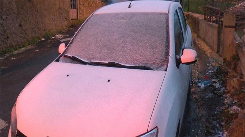 İstanbul'da beklenen kar yağışı başladı! 19 ilçede lapa lapa kar yağacak, AKOM devrede