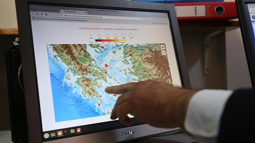 'Büyük ve yıkıcı deprem olabilir' deyip Türkiye'de tehlike altındaki illeri açıkladı