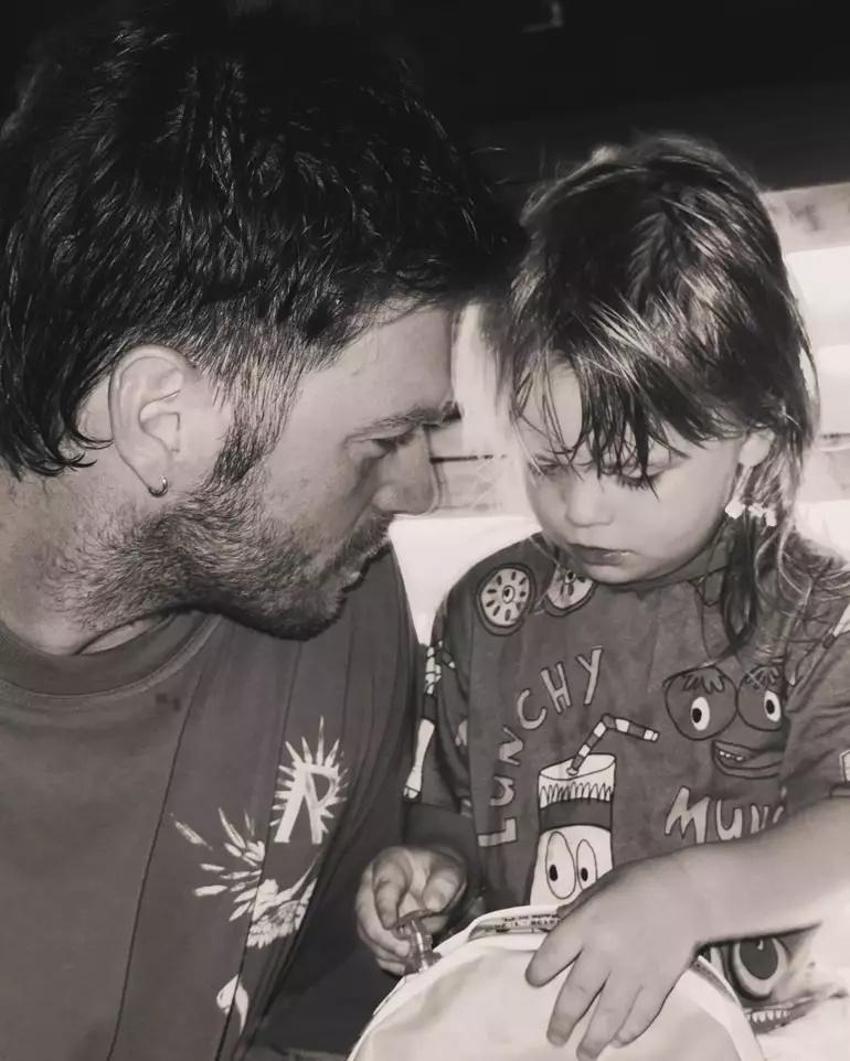 Kıvanç Tatlıtuğ oğlu Kurt Efe'nin son halini paylaştı!