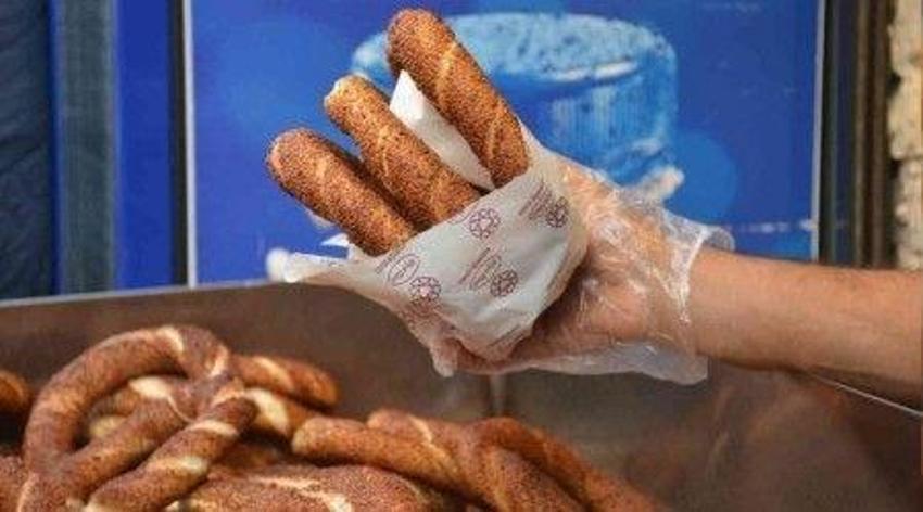 İstanbul'da simit 20 liraya çıktı! Fahiş fiyat oyununa engel geldi