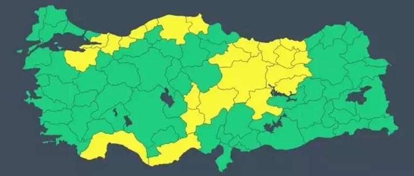Bir uçta diğer uca karla kaplanacak! Meteoroloji verileri: İstanbul'da hava kar topluyor! Asıl yağış haftasonu