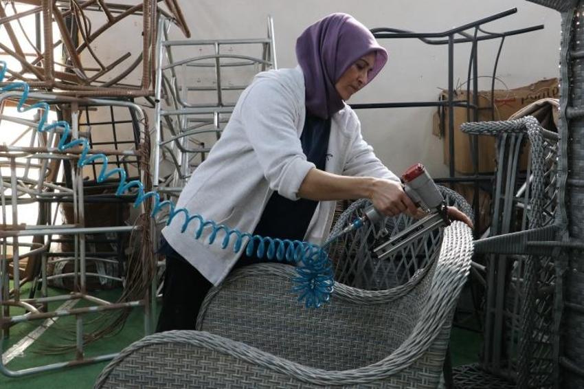 6 yıl modelistlik yaptıktan sonra eşinin fabrikasına göz dikti! Dönüştürdü, globale açıldı