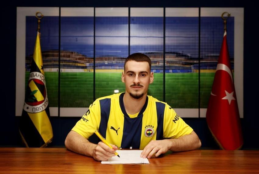 Fenerbahçe'nin yeni transferi Mimovic forma giymeden ayrılıyor! Yeni takımını açıkladılar