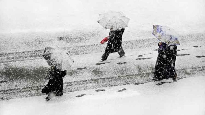 Meteoroloji'den kuvvetli kar yağışı ve fırtına uyarısı: Birçok ilde okullar tatil edildi! Bu illere dikkat