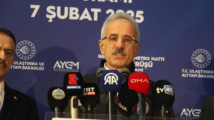 Bakan Uraloğlu: Her şeyiyle Türk mühendisliğinin ürünü olarak inşa edilen ilk metro hattı Gebze OSB-Darıca metro hattı açıldı!