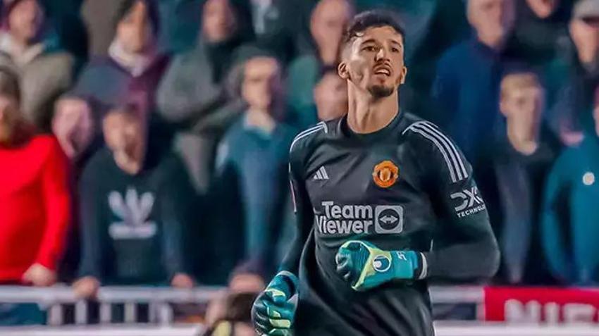 Manchester United'da Altay Bayındır'dan kötü haber!