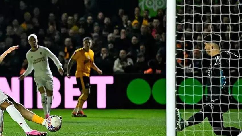Manchester United'da Altay Bayındır'dan kötü haber!