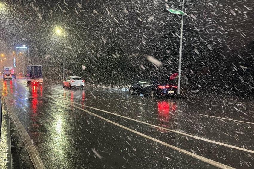 İstanbul'da bayram tatili için art arda yağış uyarısı!  Sıcaklıklar artacak, toz taşınımına dikkat!