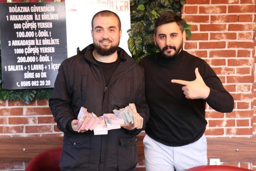 İstanbul'dan Denizli'ye çöp şiş yemeye geldi! Hem karnını doyurdu hem de 300 bin lira kazandı