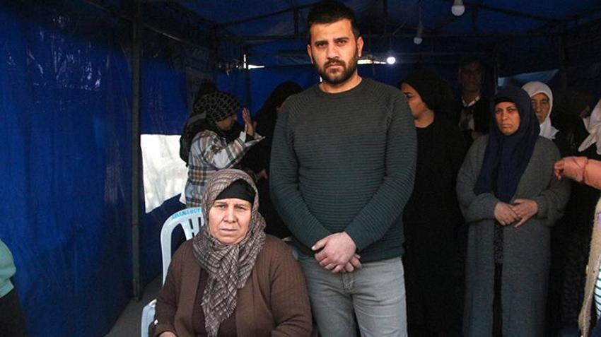 Niğde'de öğrenci evinde dehşet! 23 yaşındaki Pelin erkek arkadaşını kalbinden bıçakladı, arkadaşıyla mesajları şoke etti