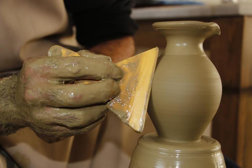 Plastiğe direnen sanat: Çömlekçilik | Ustası mesleğini Van'da yaşatıyor
