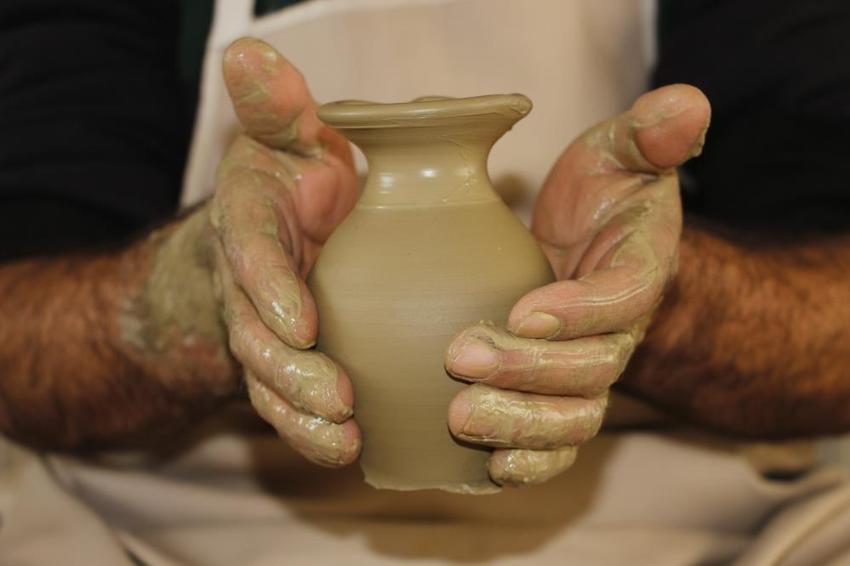 Plastiğe direnen sanat: Çömlekçilik | Ustası mesleğini Van'da yaşatıyor