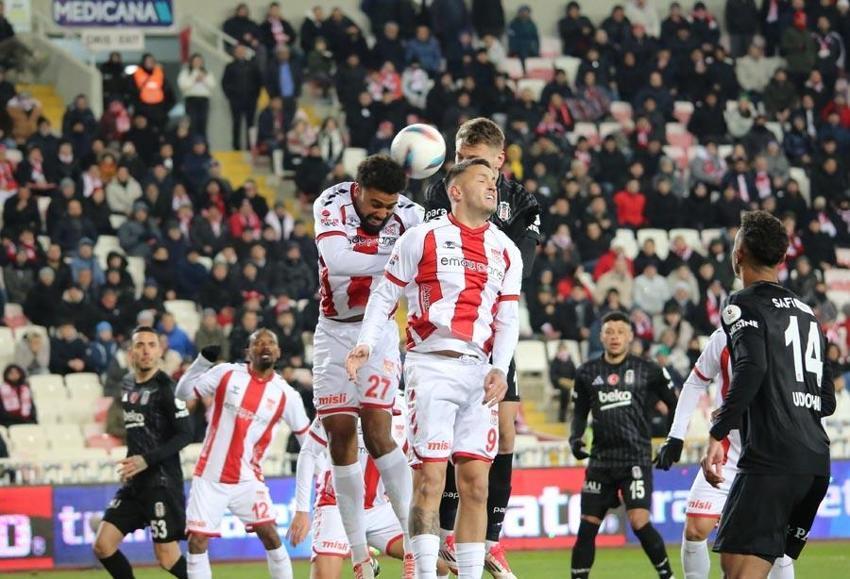 Sivasspor Beşiktaş maçı! Kartal deplasmanda 3 puanın 2 golle aldı
