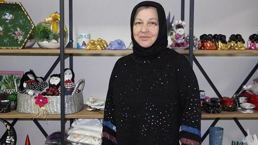 Hem öğreniyorlar hem kazanıyorlar! Down Sendromlu çocuklar el ürünleri üreterek harçlıklarını çıkarıyor