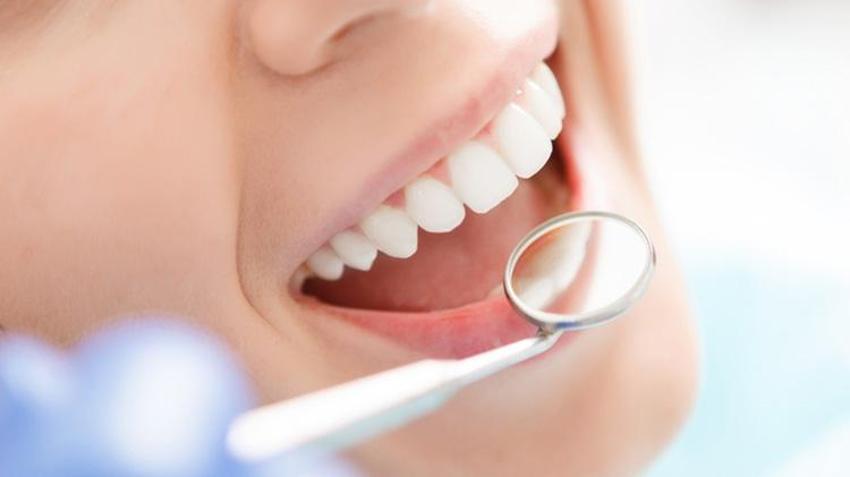 Diş tedavisinde devrim olabilir! Diş nakli, implant tedavisine alternatif olacak! 1 dakikadan daha kısa sürede yapılıyor
