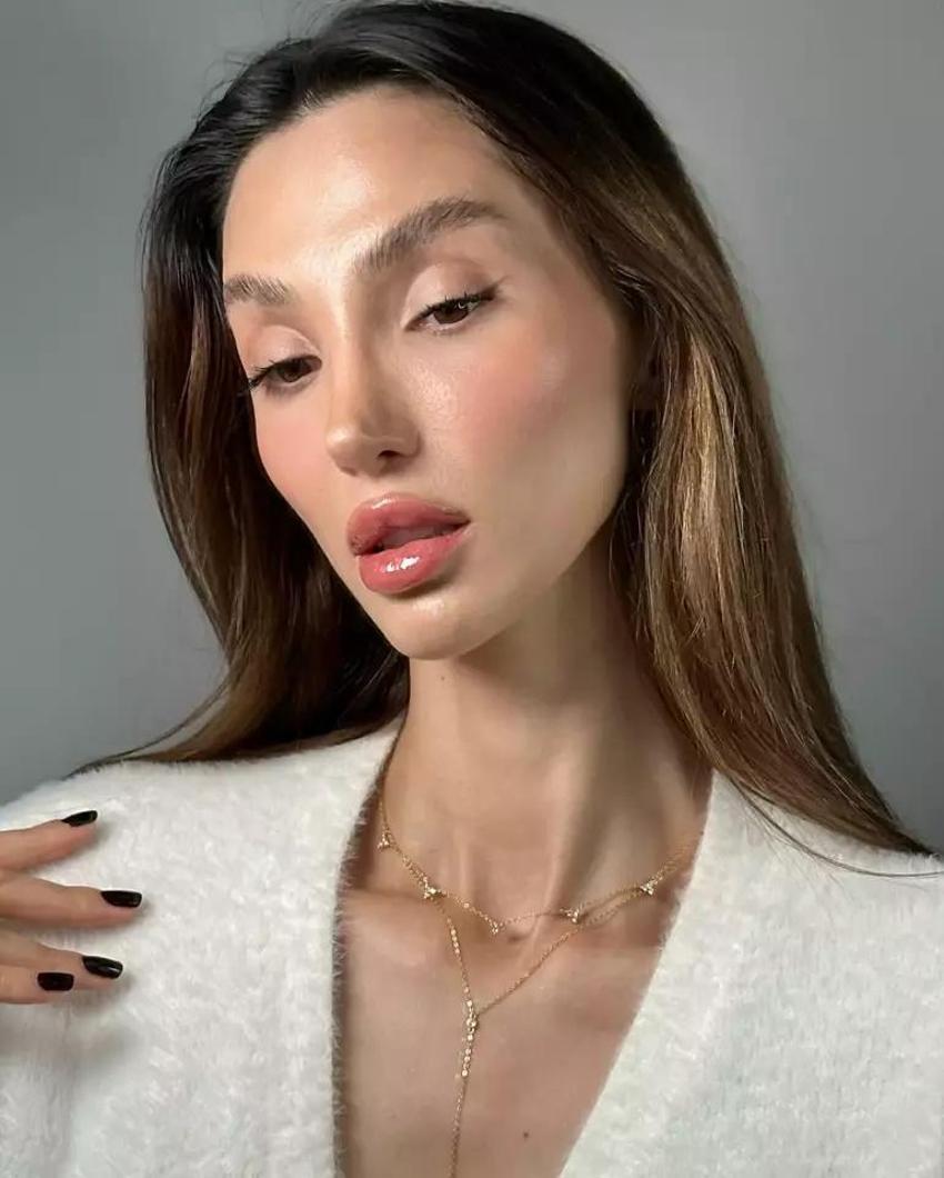 Şevval Şahin ablasını paylaştı! Benzerlikleri şaşırttı