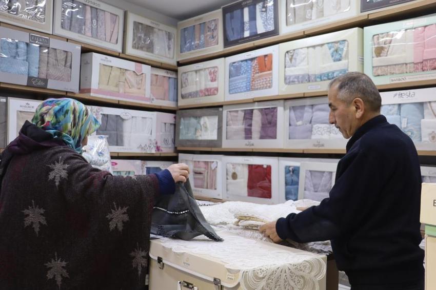 25 yıl imamlık yaptıktan sonra çeyizci oldu!